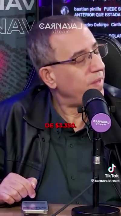 Este tipo si que la ve