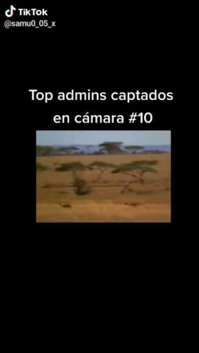 Cuando tu madre te tira la chancla xd