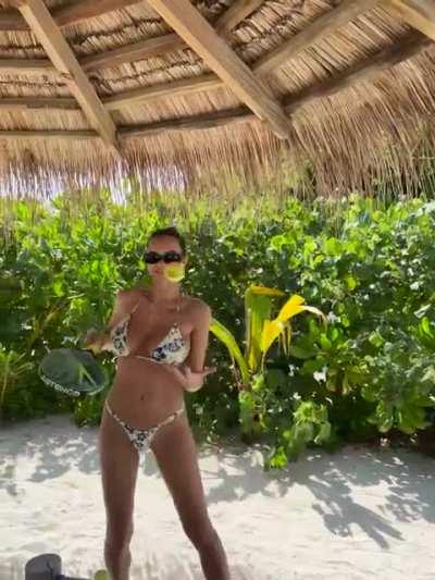 Viki Odintcova .... Relaxing In Maldives