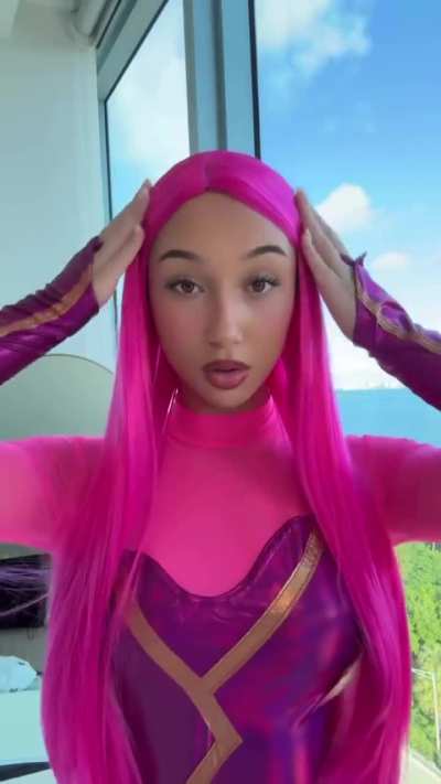 MMM (HAPPY HALLOWEEN)