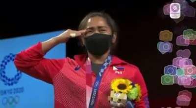 Our first Olympic GOLD! Maraming salamat, Hidilyn Diaz! 🇵🇭