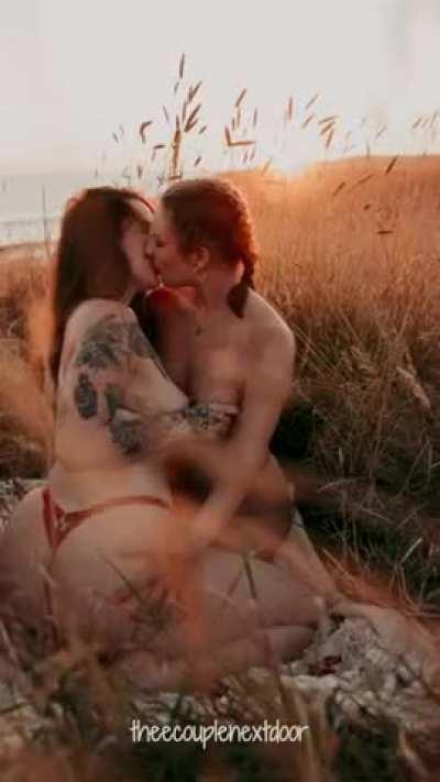 Would you stop and watch if you came across us?🌾 [u/TheeCoupleNextDoor]