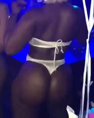 White on black, black on white