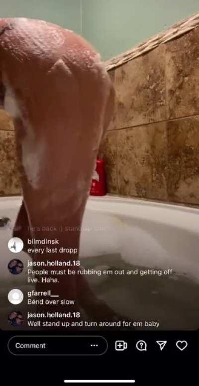 Here’s y’all a taste of how my bath on live went last night. Thanks to all who joined me!