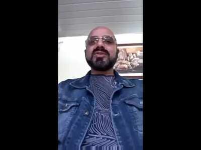 Venha, chore ninguém está vendo