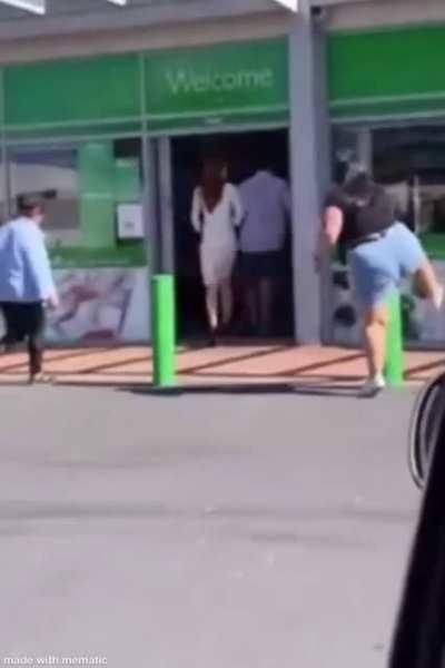 Just hold the camera still man