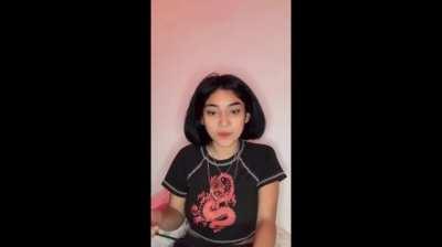 GABI MORENINHA LINDA MOSTRANDO TUDO - LIVE COMPLETA NO PRIMEIRO COMENTARIO