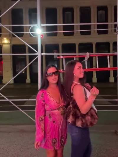 Asia Monet and her friend (lanezphoto) IG page video 10-15-25