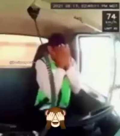 Nevaa see negative things 😤😤