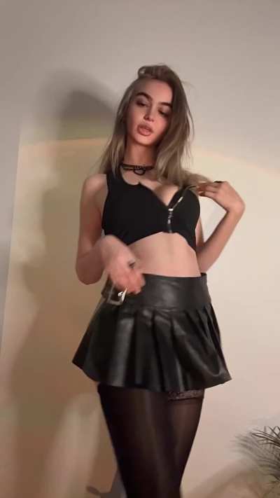 NSFW
Black stockings never goes out of style