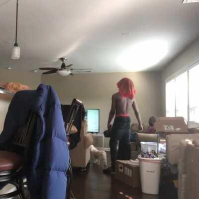 me & my dad been beefin & avoidin each other for years so i bonked his ass on cam & he pulled a old ass gun on me (this shit get enough upvotes i’ll drop the full live wit context)