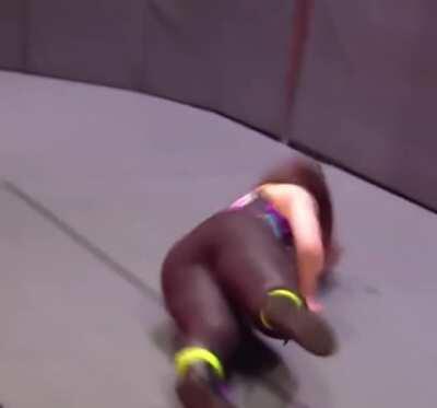 Nikki Cross's fat Scottish booty jiggling