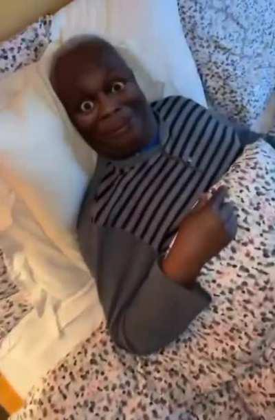 Acordou bela dormecida 