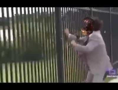 I don't know how to call this