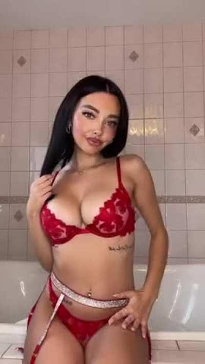 I've been waiting all year to show you my boobs link in the comments