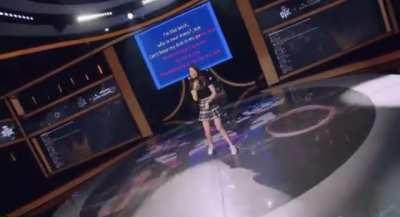 Who told her this was a good idea 😐😐