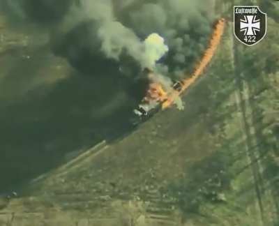 🔥🚬Destruction of Russian URAL 4320 truck and a 2A18 D-30 howitzer somewhere at the front.