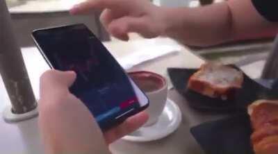 Sem cortar o cafezinho