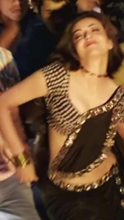 Kajal Aggarwal is such a squeeze goddamn! 🤤🔥💦 Pumping like crazy rn!