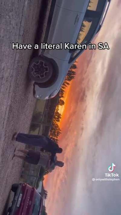 US Karen in the wild in South Africa | Shrieking about an extremely common way to cook food here, the braai.