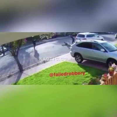 Teenage Carjacker gets body slammed and starts crying