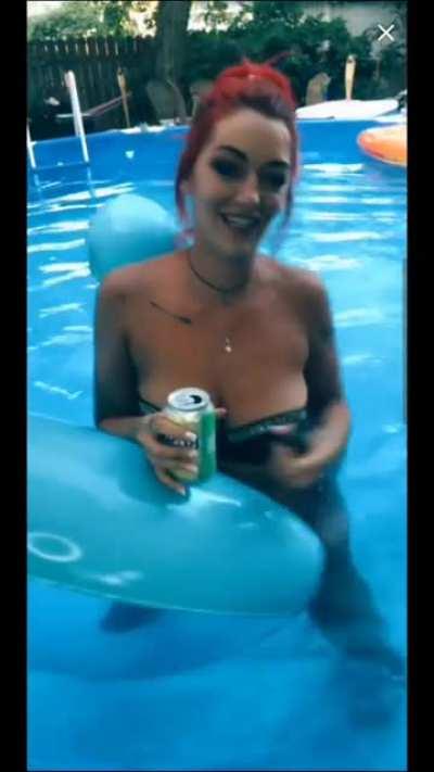 She flashed a couple of times.