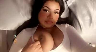 Anyone have custom pics of her?