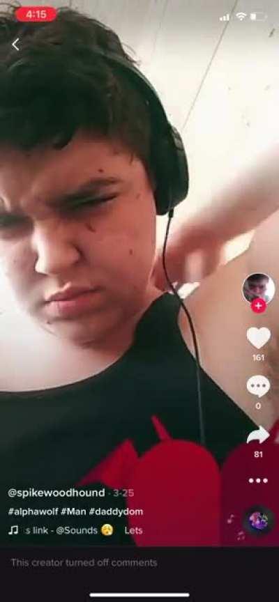 YEAHHH STICK YOUR NOSE RIGHT UP IN THERE THATTA GIRL