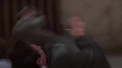 bişiler yap çabuk mağdur olmamız lazım 💡🤡