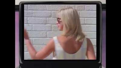 Share This Too A Friend