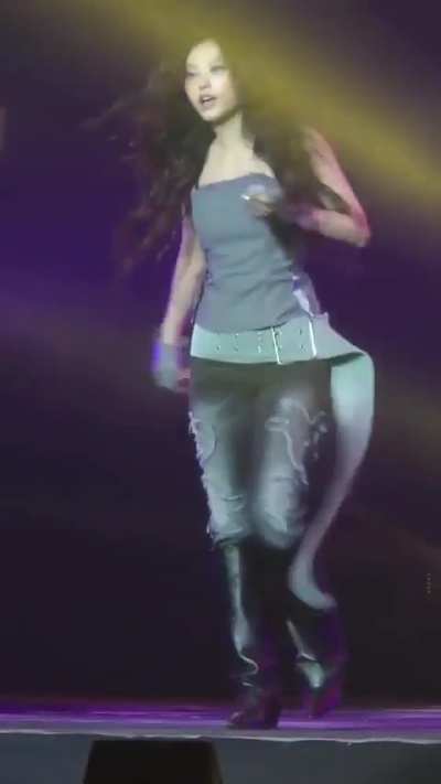 Haerin 💦 Cum Kitty 😺