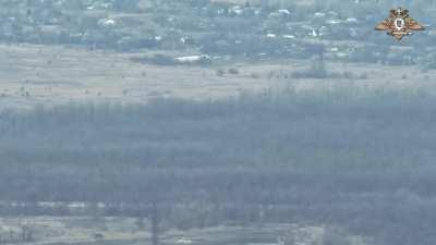 Compilation of Russian aviation flying sorties in the skies over Avdeevka. Music by source. Aftermath videos included