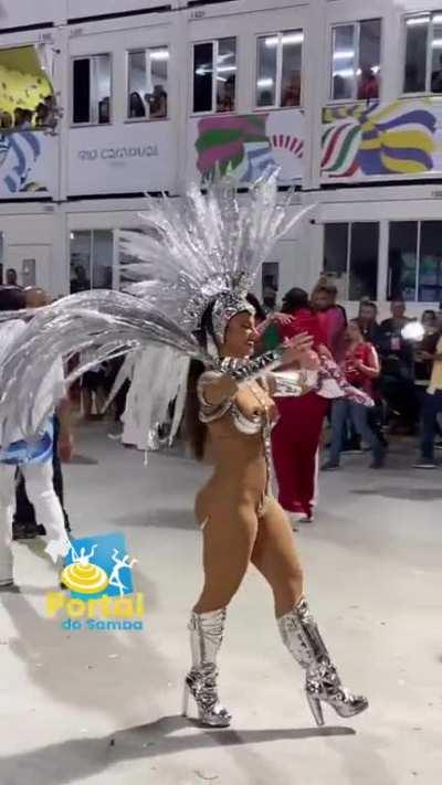 Paolla Oliveira - Carnaval 2023 ð¤©