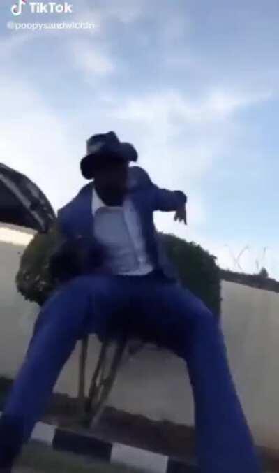 The body was found covered with uknown fingerprints.