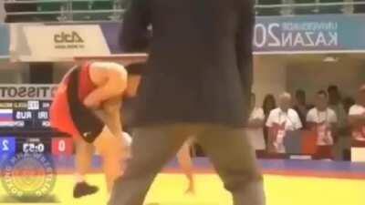 Борцуха акробат