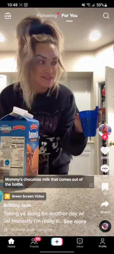 @brittanyjade daughter in the beginning asking if she really has to record. Brittany is live saying her daughter is bullied at school bc of her TikTok. When will parents stop this exploitation?