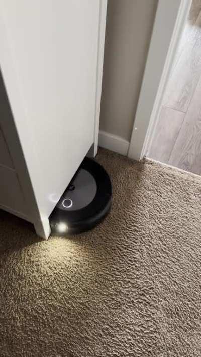 I present to you, my shitty vacuum