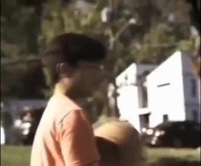 Çok güzel dans ediyor ya, offff aşık oldum...