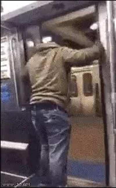 OMG VEry violent PLEASE DONT WATCH