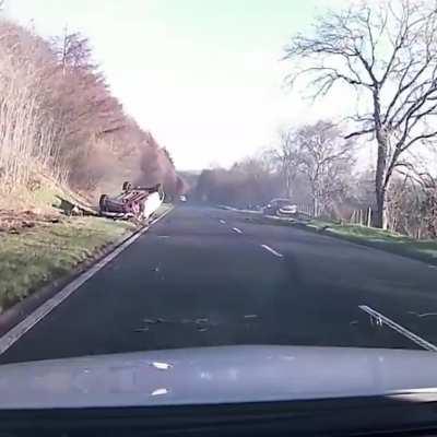 Overtaking two cars results in a serious crash