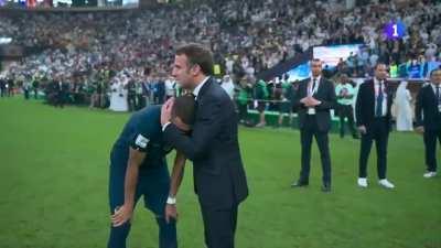 The President comes to console Mbappe. Well deserved for ever resilient Mbappe.
