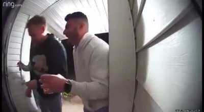 That’s a pizza cutter!