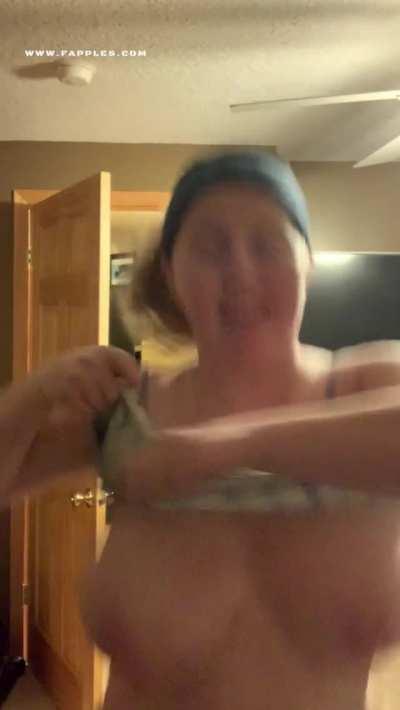 Big Titty Girl getting in shape