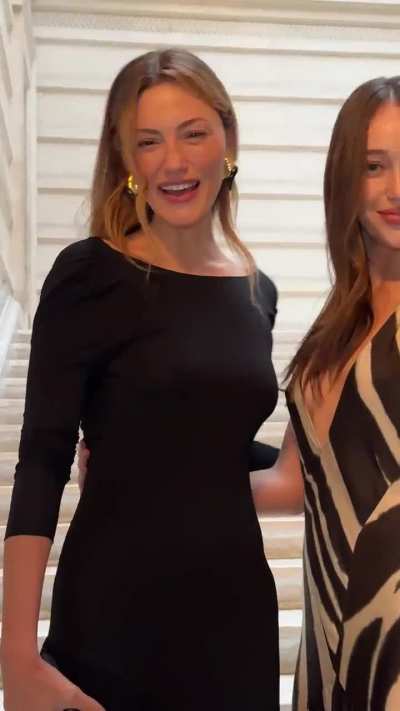 Phoebe Tonkin & Alycia Debnam-Carey