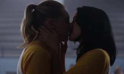 Lili Reinhart vs Camila Mendes