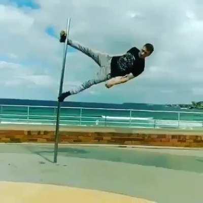 HMRB while Defying Gravity