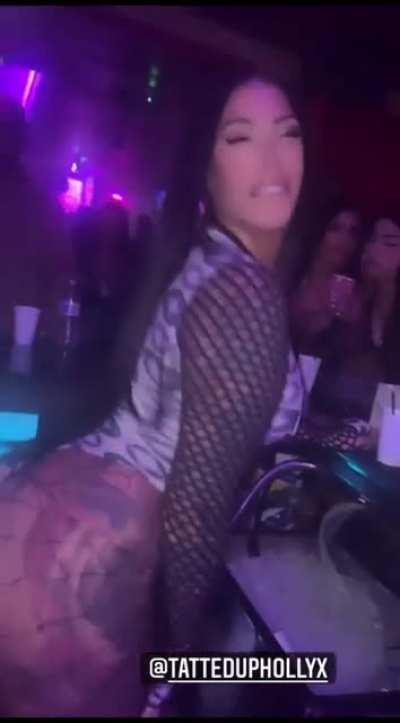 Tattedupholly 🍑🔥