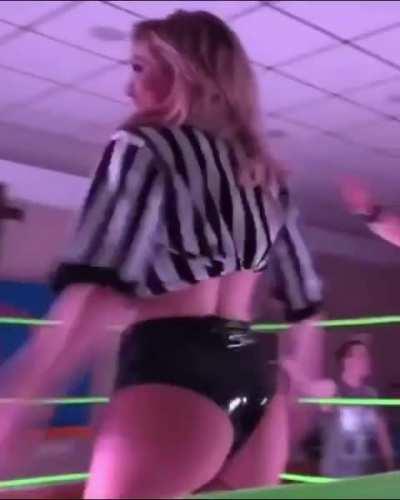 Scarlett Bordeaux😈😈🍑