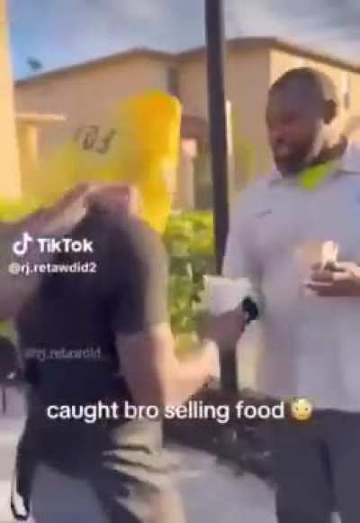 caught bro giving a swag 