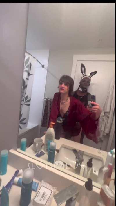 took sumthing big n black last halloween, watta time